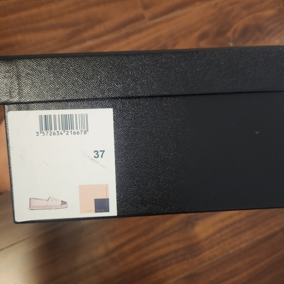 Authentic Beige Chanel Espadrilles 37 - Picture 2 of 5